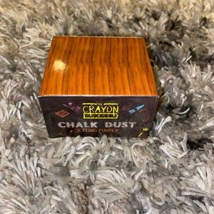 The Crayon Case Setting Powder